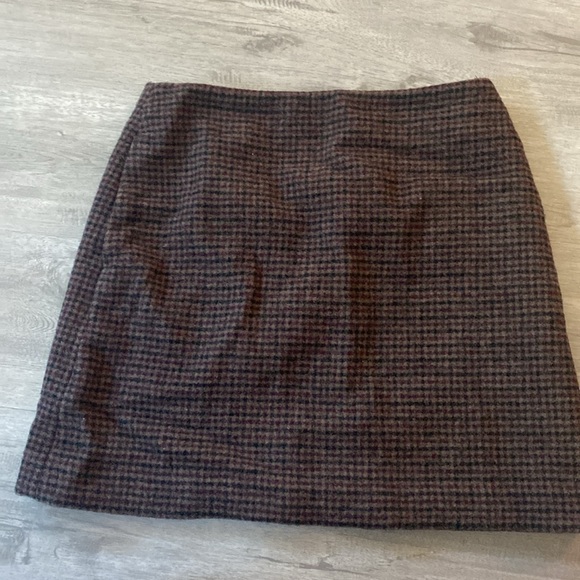 NWT Uniqlo Wool Houndstooth Tweed Brown Burgundy skirt size 8 - Picture 6 of 7